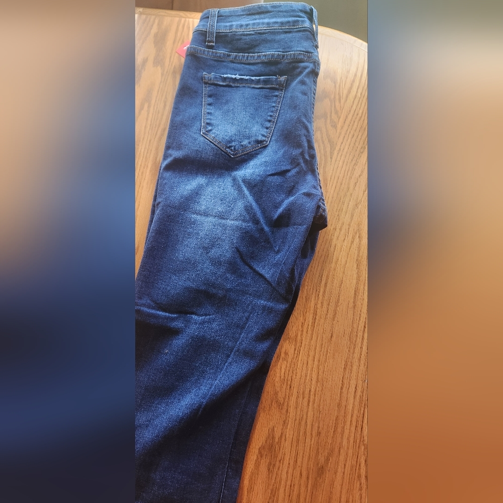 Jeans - Picture 2 of 2